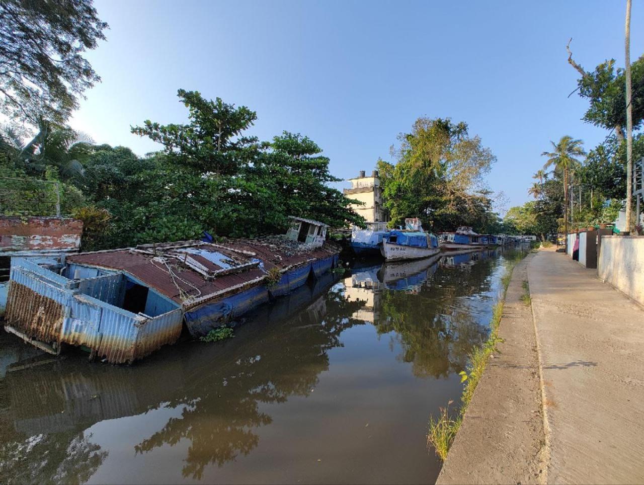 Paddy N Canal Homestay Alappuzha エクステリア 写真