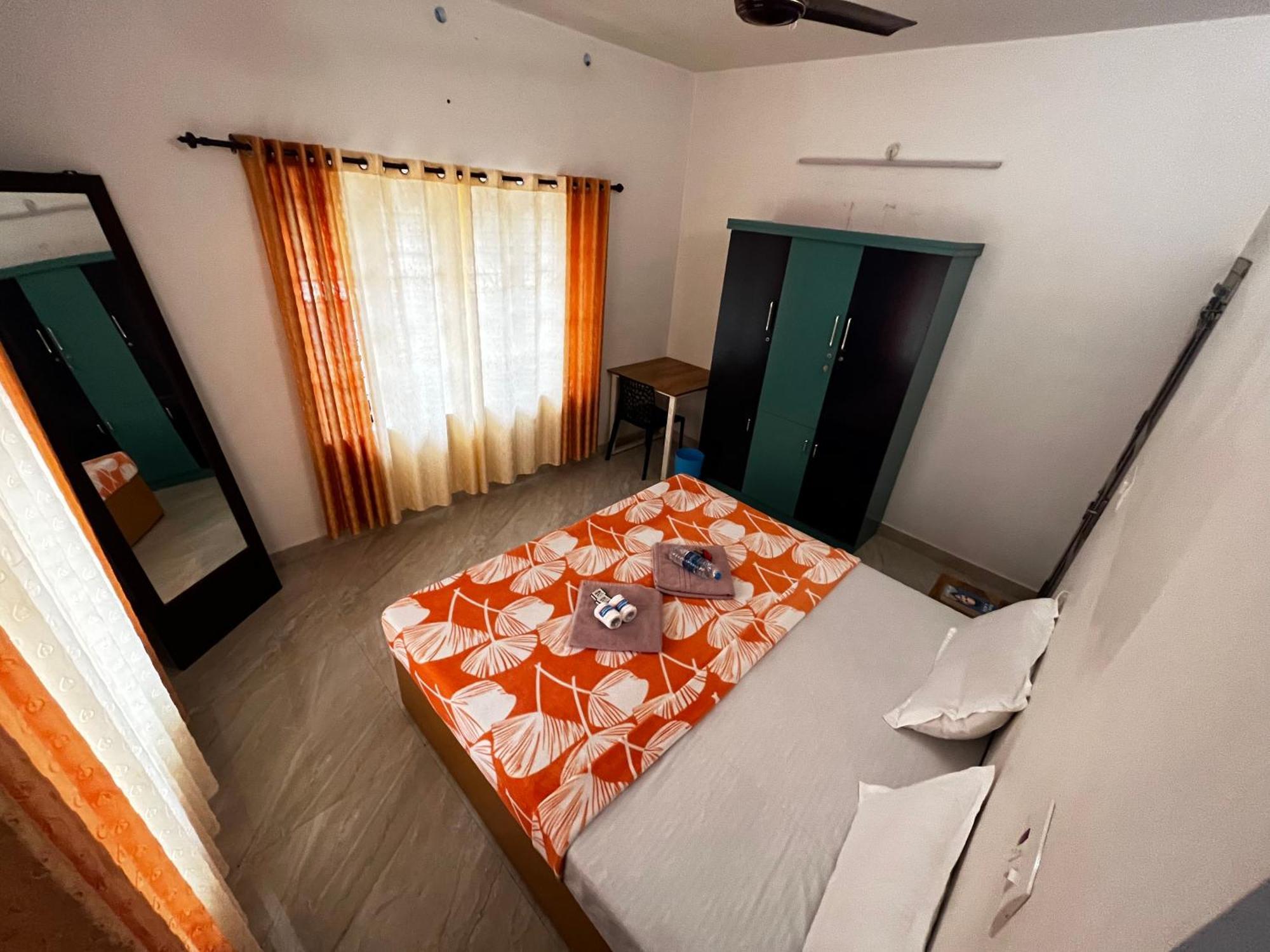 Paddy N Canal Homestay Alappuzha エクステリア 写真