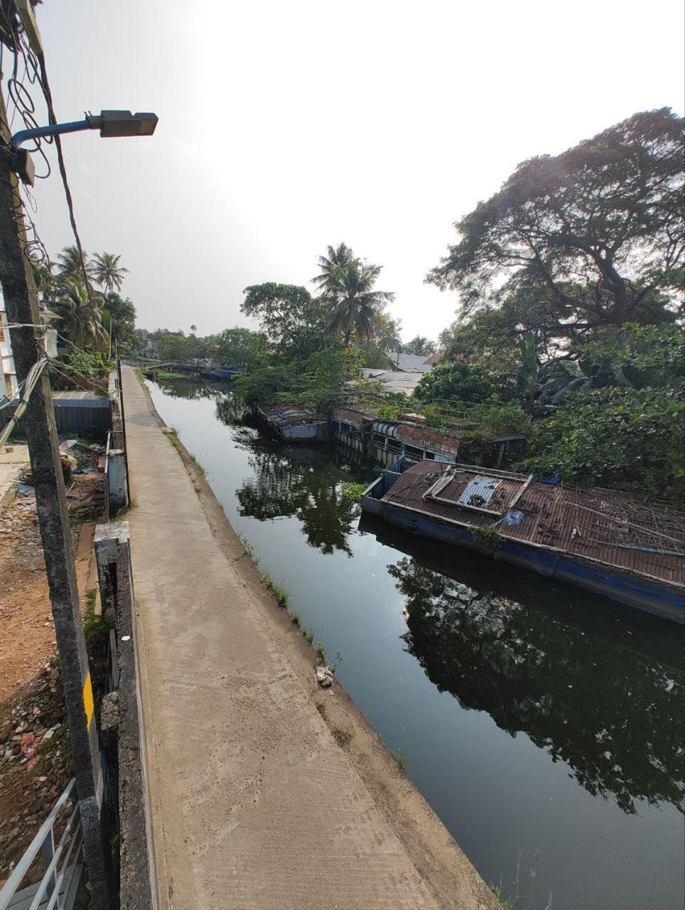 Paddy N Canal Homestay Alappuzha エクステリア 写真