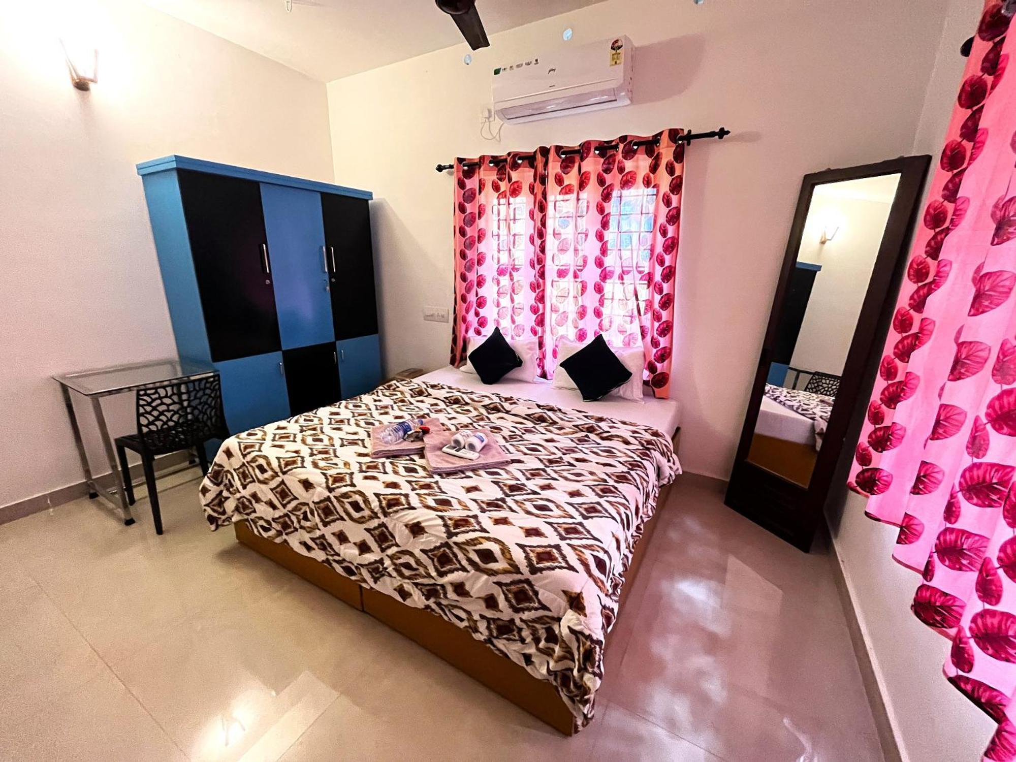 Paddy N Canal Homestay アーラップーザ県 エクステリア 写真
